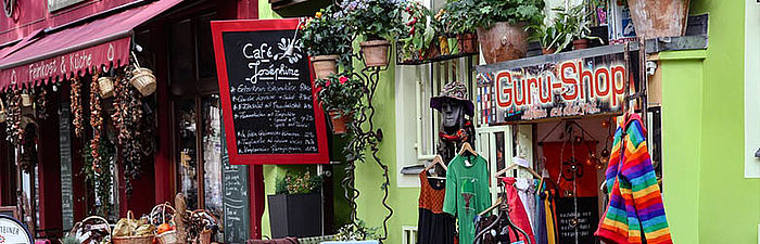 Heizungsbauer Klempner Berlin Kreuzberg Straßenbild Cafe 