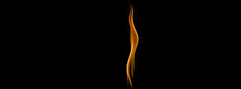 Gasheizung zündet nicht: Ursachen und Lösungen Gasheizung zündet nicht: Flamme auf schwarzem Hintergrund
