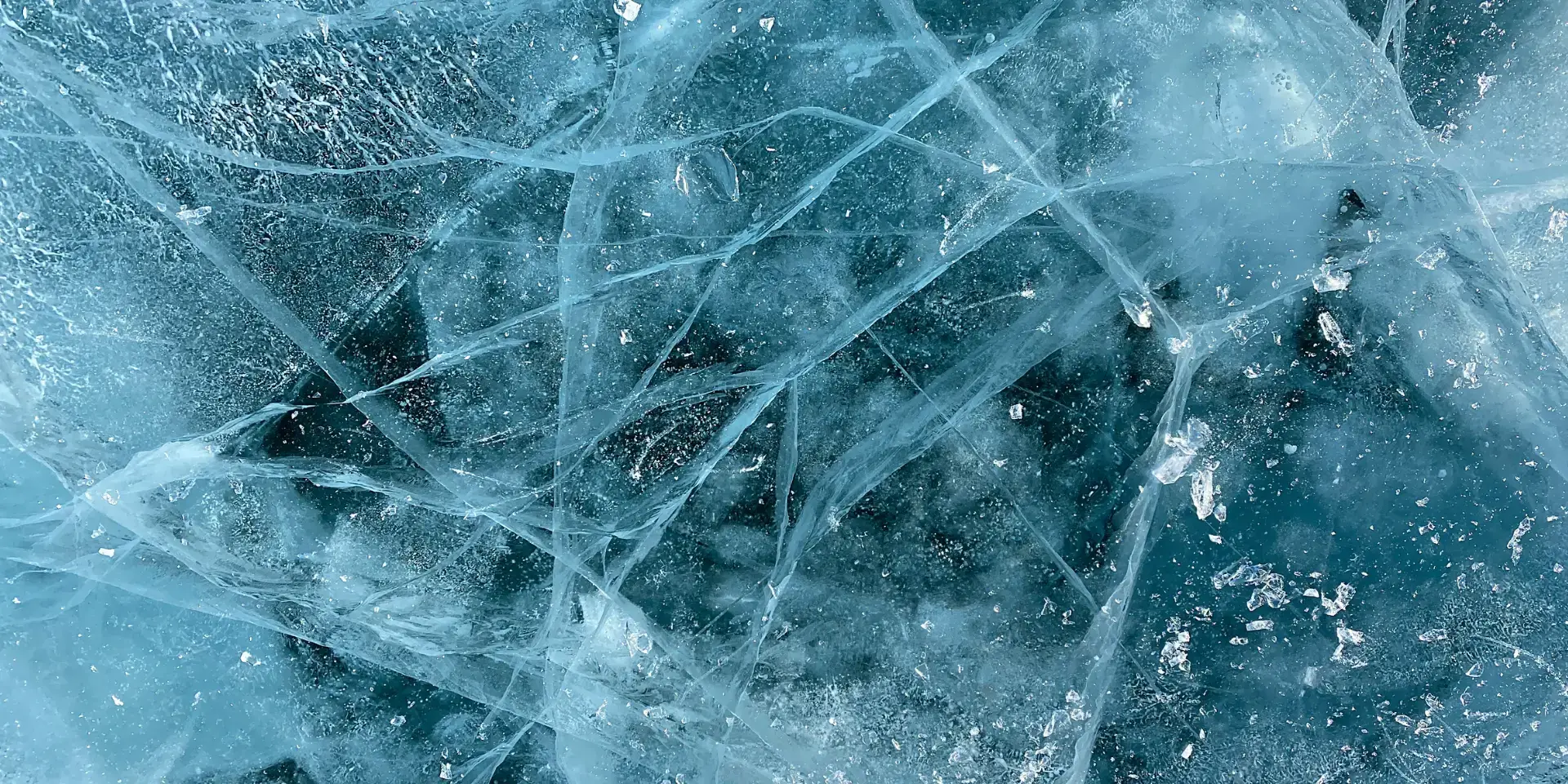 Wärmepumpe vereist: Eis Nahaufnahme