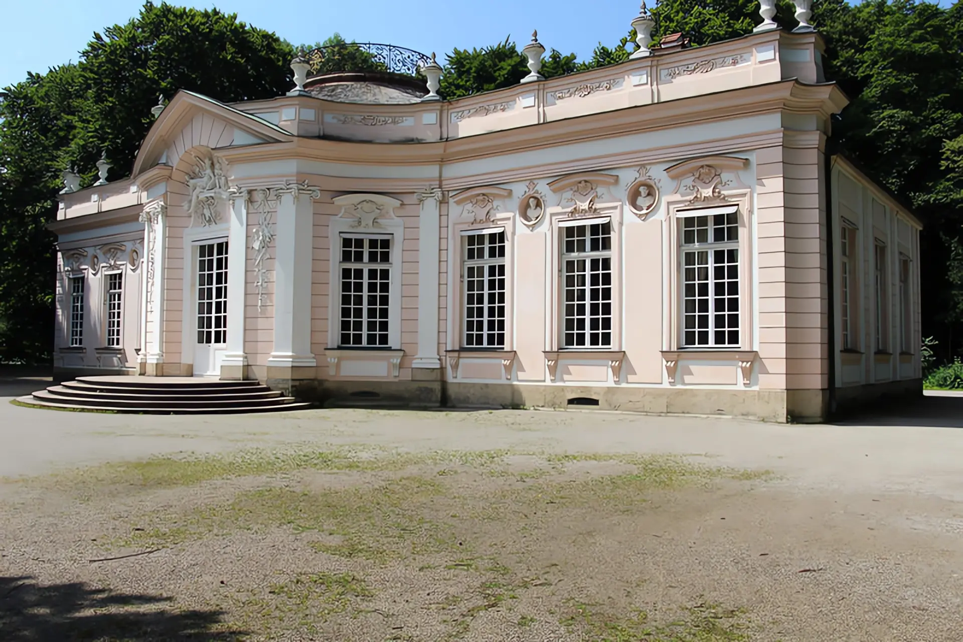 Klempner München Neuhausen: Schlosspark Amalienburg