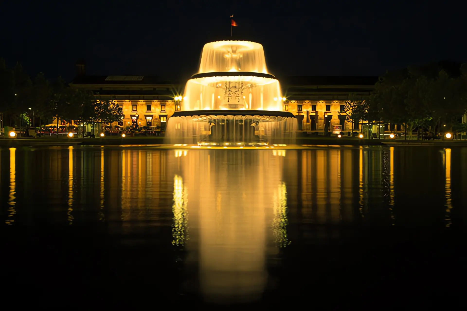 Heizungsbauer Installateur Wiesbaden Springbrunnen vor Kurhaus